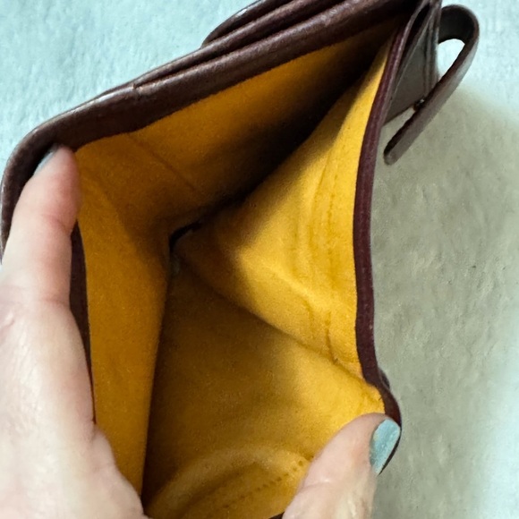 Gucci Burgundy Leather Wallet with Silver horse bit hardware - Picture 11 of 14